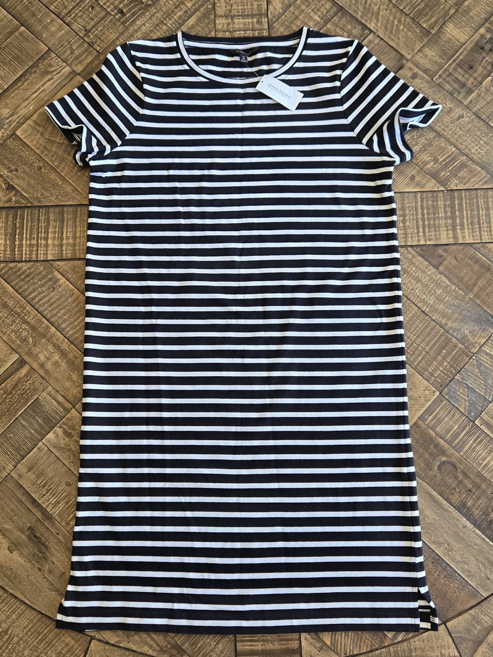 Banana Republic Classic Black & White Striped Short Sleeve Dress Size Med TALL